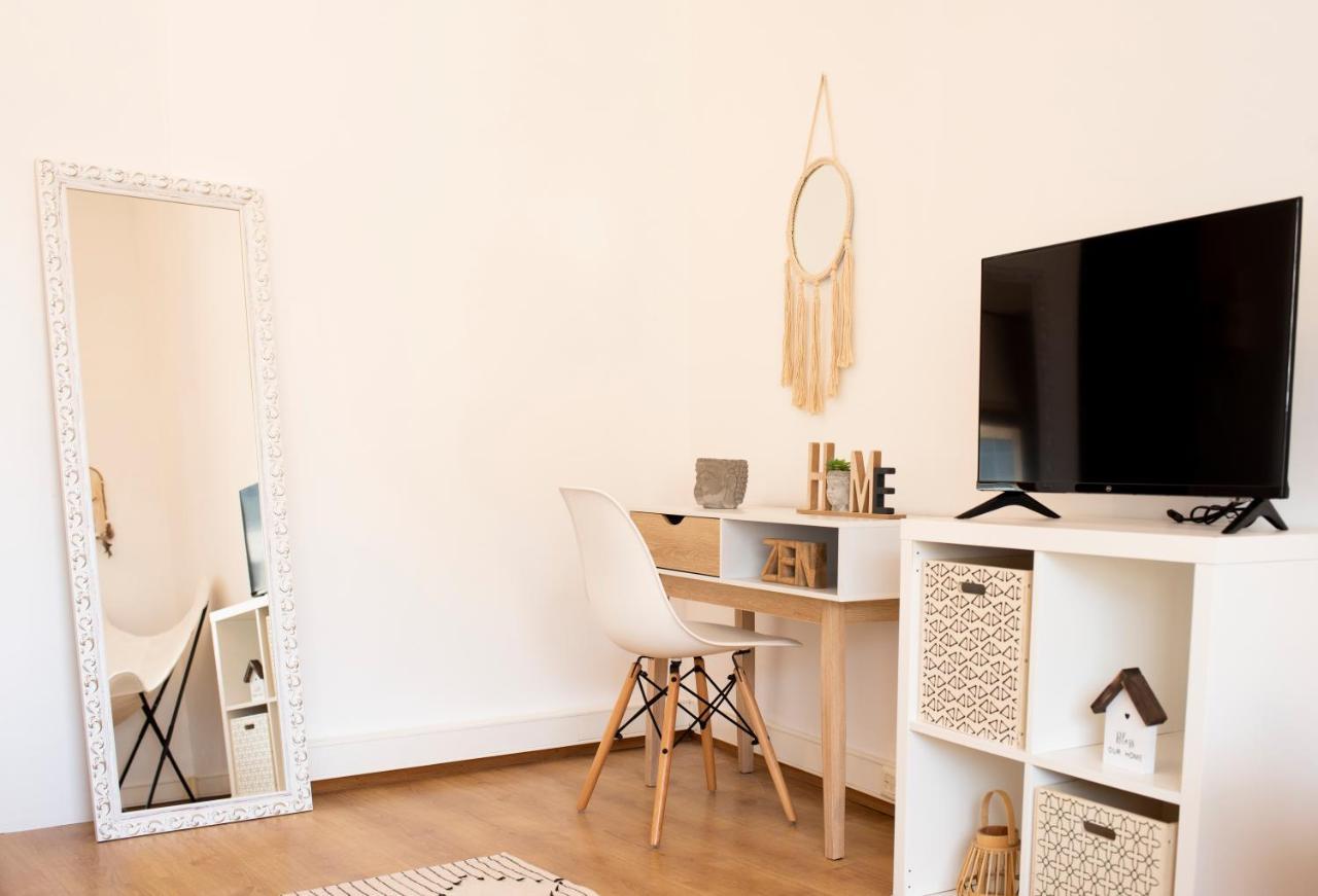 Oporto Trindade Residence ภายนอก รูปภาพ